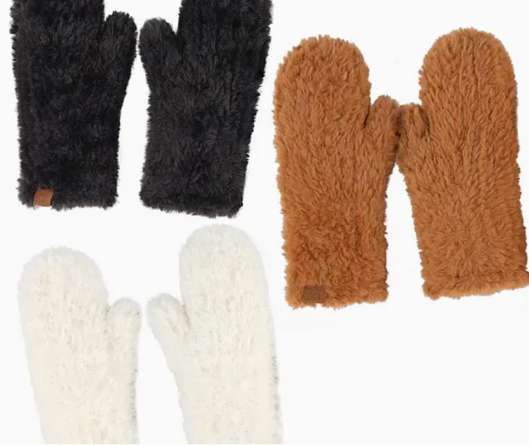 CC FAUX FUR MITTENS