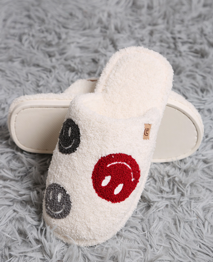 HAPPY FACE SLIPPERS